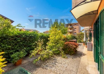 Giardino - Villa a Schiera via san biagio
 
11, Casatenovo - foto 19