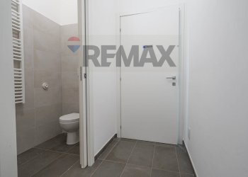 Bagno - Commercial Premises Casazza - photo 7