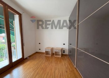 Stanza vuota - Trilocale Strada di Saviabona
 
16, Vicenza - foto 9