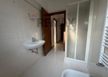 Bagno - Trilocale Strada di Saviabona
 
16, Vicenza - foto 15