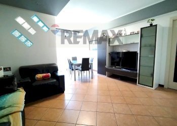 Sala da pranzo - Trilocale Ancona - foto 4