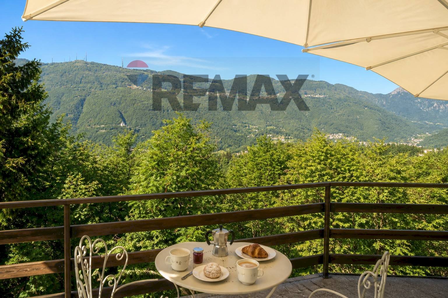 Vista delle montagne - Casa semi indipendente via cà previtali
 
3, Sant'Omobono Terme - foto 1