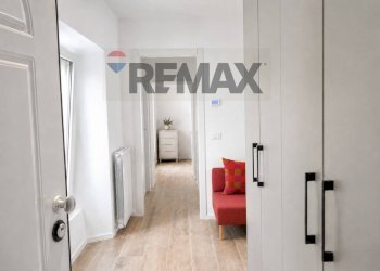 Hall / corridoio - Bilocale via Torre
 
5, Rota d'Imagna - foto 7