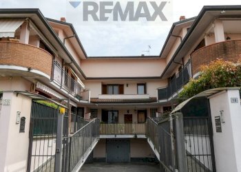 Edificio all\'aperto - Trilocale via pertini
 
20, Casorate Primo - foto 3