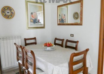 Sala da pranzo - Trilocale via pertini
 
20, Casorate Primo - foto 18