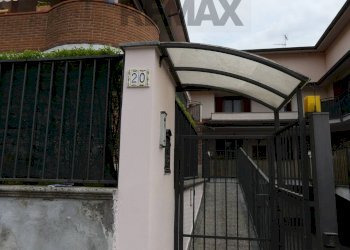 Casa all\'aperto - Trilocale via pertini
 
20, Casorate Primo - foto 52