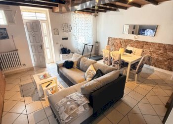 Sala da pranzo - Semi-detached house via Pier delle Vigne
 
4, Linarolo - photo 2