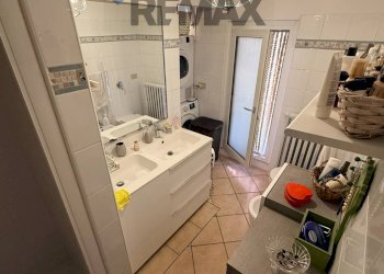 Bagno - Semi-detached house via Pier delle Vigne
 
4, Linarolo - photo 10