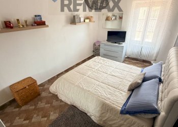 Camera / camera da letto - Semi-detached house via Pier delle Vigne
 
4, Linarolo - photo 16