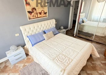 Camera / camera da letto - Semi-detached house via Pier delle Vigne
 
4, Linarolo - photo 18