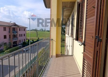 Balcone - Apartment via rossini
 
5, Gropello Cairoli - photo 1