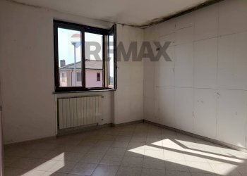 Stanza vuota - Apartment via rossini
 
5, Gropello Cairoli - photo 8