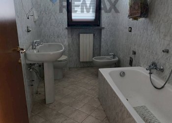 Bagno - Apartment via rossini
 
5, Gropello Cairoli - photo 10