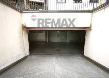 Parcheggio - Box ferrini
 
2, Pavia - photo 1