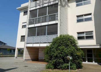 Edificio all\'aperto - Trilocale via pavia
 
4, Casorate Primo - foto 5