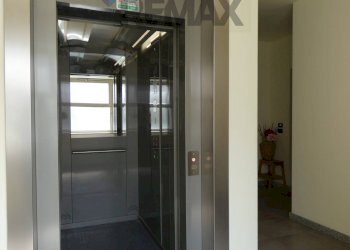 Ricezione / Lobby - Trilocale via pavia
 
4, Casorate Primo - foto 55