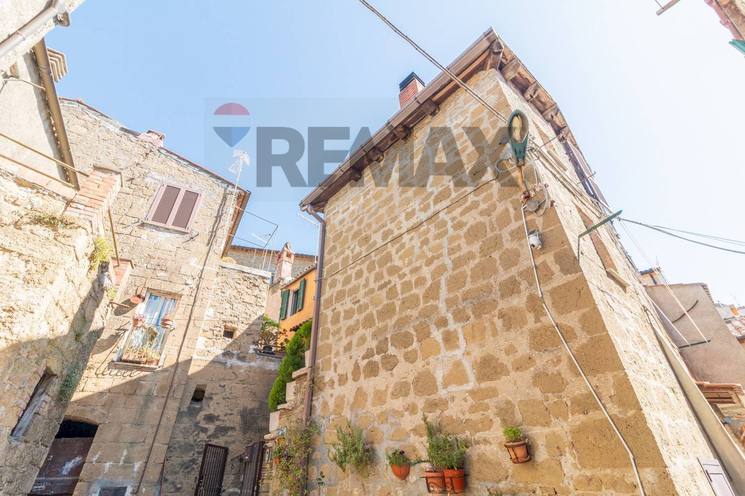 Edificio all\'aperto - Trilocale Via Palestro
36, Ischia di Castro - foto 3
