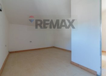 Stanza vuota - Three-room apartment Via Annibalcaro
 
63, Ischia di Castro - photo 27