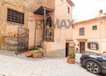 Casa all\'aperto - Bilocale Via degli orti
 
19, Ischia di Castro - foto 43