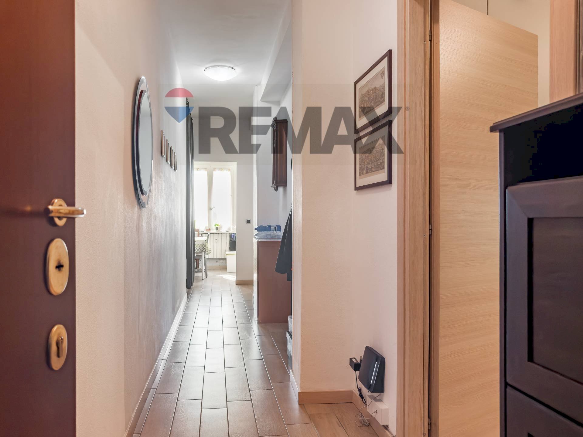 Hall / corridoio - Two-room apartment Via Salvemini
3, San Donato Milanese - photo 2