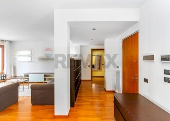 Soggiorno - Four-room apartment Via Bruxelles
 
3, San Donato Milanese - photo 5