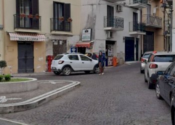 Edificio all\'aperto - Commercial Premises Castelforte - photo 1