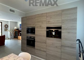 Cucina - Four-room apartment piazza vittorio Emanuele II
10, Bonate Sopra - photo 6