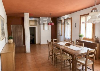 Sala da pranzo - Apartment Via Sant'Andrea
 
2, Maser - photo 1