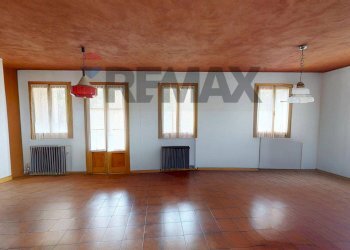 Stanza vuota - Appartamento Via Sant'Andrea
 
2, Maser - foto 10