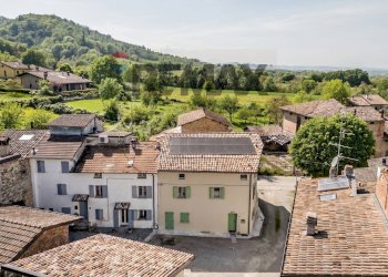 Casa all\'aperto - Independent house Via Risorgimento
37, Quattro Castella - photo 1