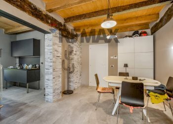 Sala da pranzo - Independent house Via Risorgimento
37, Quattro Castella - photo 25