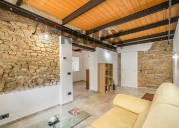 Soggiorno - Independent house Via Risorgimento
37, Quattro Castella - photo 37