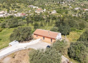 Casa all\'aperto - Villa Strada Comunale Saitta Fondachello, Modica - foto 13