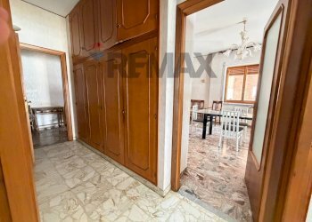 Hall / corridoio - Appartamento papa giovanni XXIII
 
39, Campobasso - foto 12