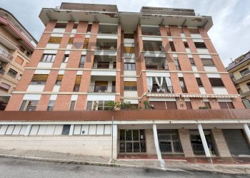 Edificio all\'aperto - Appartamento papa giovanni XXIII
 
39, Campobasso - foto 41