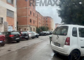 Edificio all\'aperto - Bilocale Via dei Peloritani
 
73, Garbagnate Milanese - foto 5