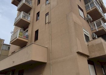 Edificio all\'aperto - Two-room apartment via rossi
 
28, Palermo - photo 15