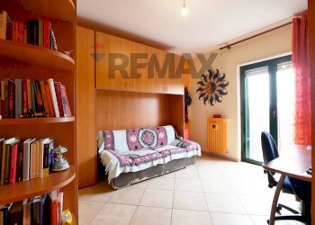 Camera / camera da letto - Three-room apartment via Yitzhak Rabin
 
16, Bitritto - photo 8