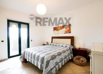 Camera / camera da letto - Three-room apartment via Yitzhak Rabin
 
16, Bitritto - photo 12
