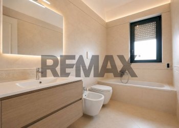 Bagno - Trilocale via Yitzhak Rabin
16, Bitritto - foto 25