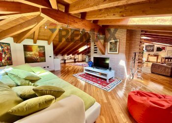 Soggiorno - Villa Via XXV Aprile
45, Paderno Ponchielli - photo 33