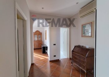 Hall / corridoio - Bilocale Via Vincenzo Bellini
 
3, Parma - foto 7