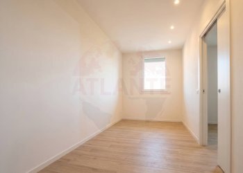 Foto 9 - Four-room apartment Gioacchinino Rossini
 
232, Martinengo - photo 9