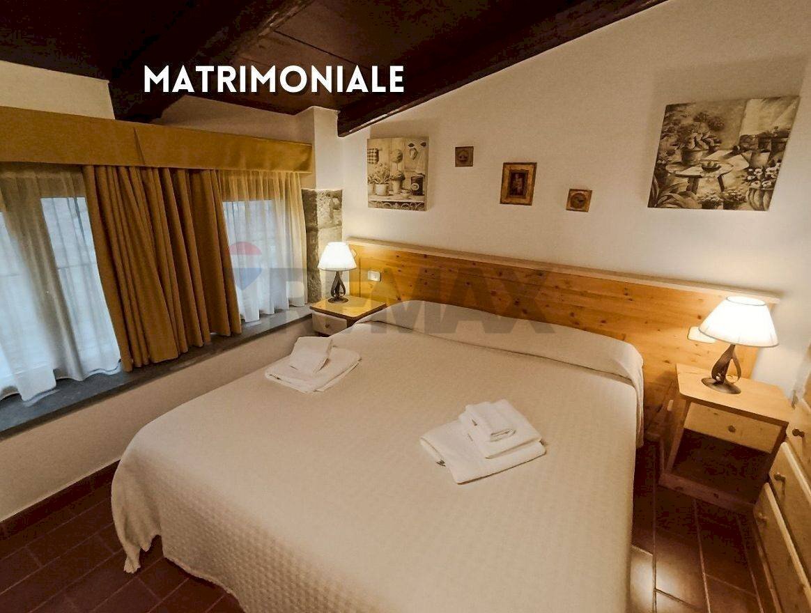 CAMERA DA LETTO - Trilocale TERRE GIALLE, LOC. LE BUCHE 1
 
1, Castel del Piano - foto 1