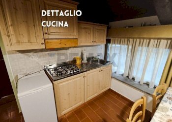 ANGOLO COTTURA - Trilocale TERRE GIALLE, LOC. LE BUCHE 1
 
1, Castel del Piano - foto 7