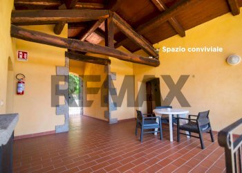 Terrazza - Three-room apartment TERRE GIALLE, LOC. LE BUCHE 1
 
1, Castel del Piano - photo 10