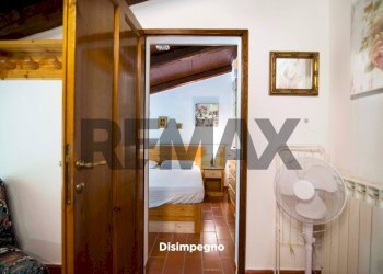 Camera / camera da letto - Three-room apartment TERRE GIALLE, LOC. LE BUCHE 1
 
1, Castel del Piano - photo 24