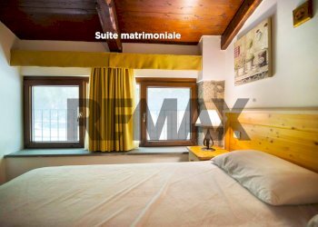 Camera / camera da letto - Three-room apartment TERRE GIALLE, LOC. LE BUCHE 1
 
1, Castel del Piano - photo 27
