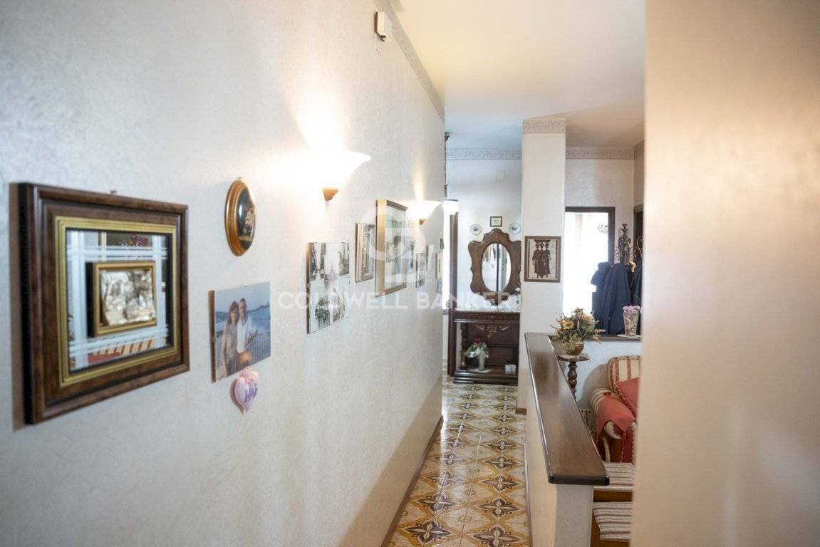 Foto 3 - Stable - Palace via cimone
 
10, Catania - photo 3