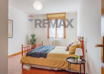 Camera / camera da letto - Apartment Sassuolo - photo 21